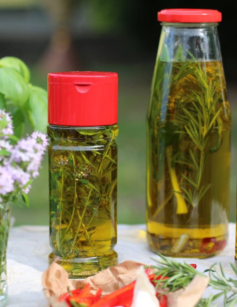 Aromatizovano ulje sa začinskim biljkama