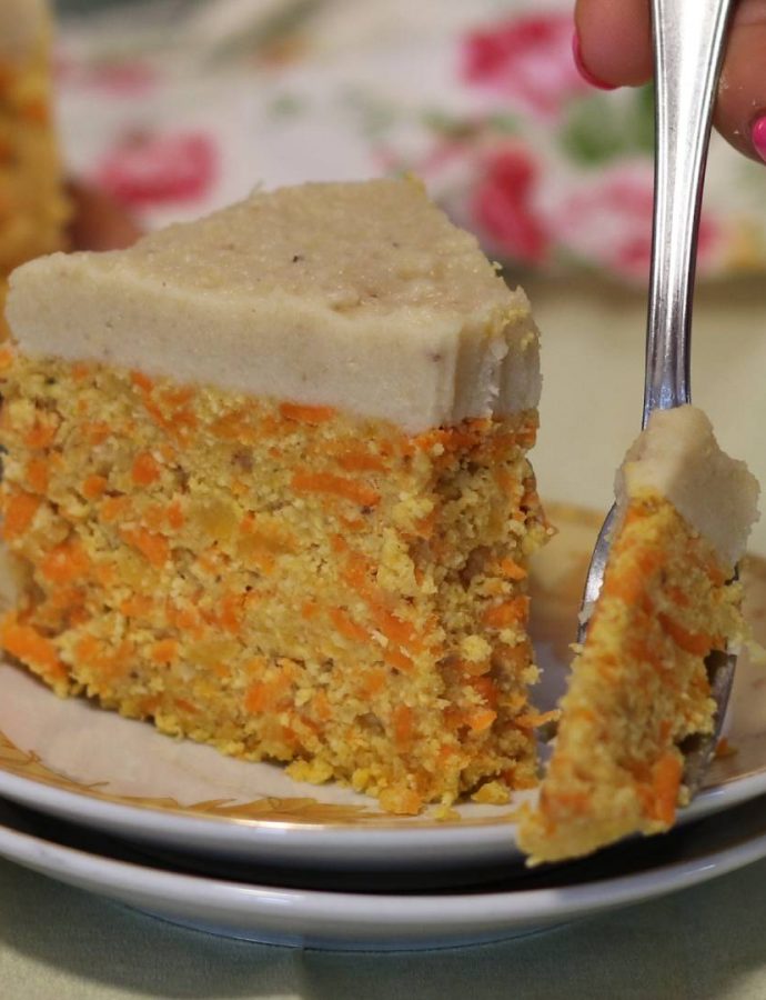 Sirova torta sa šargarepom – posna torta